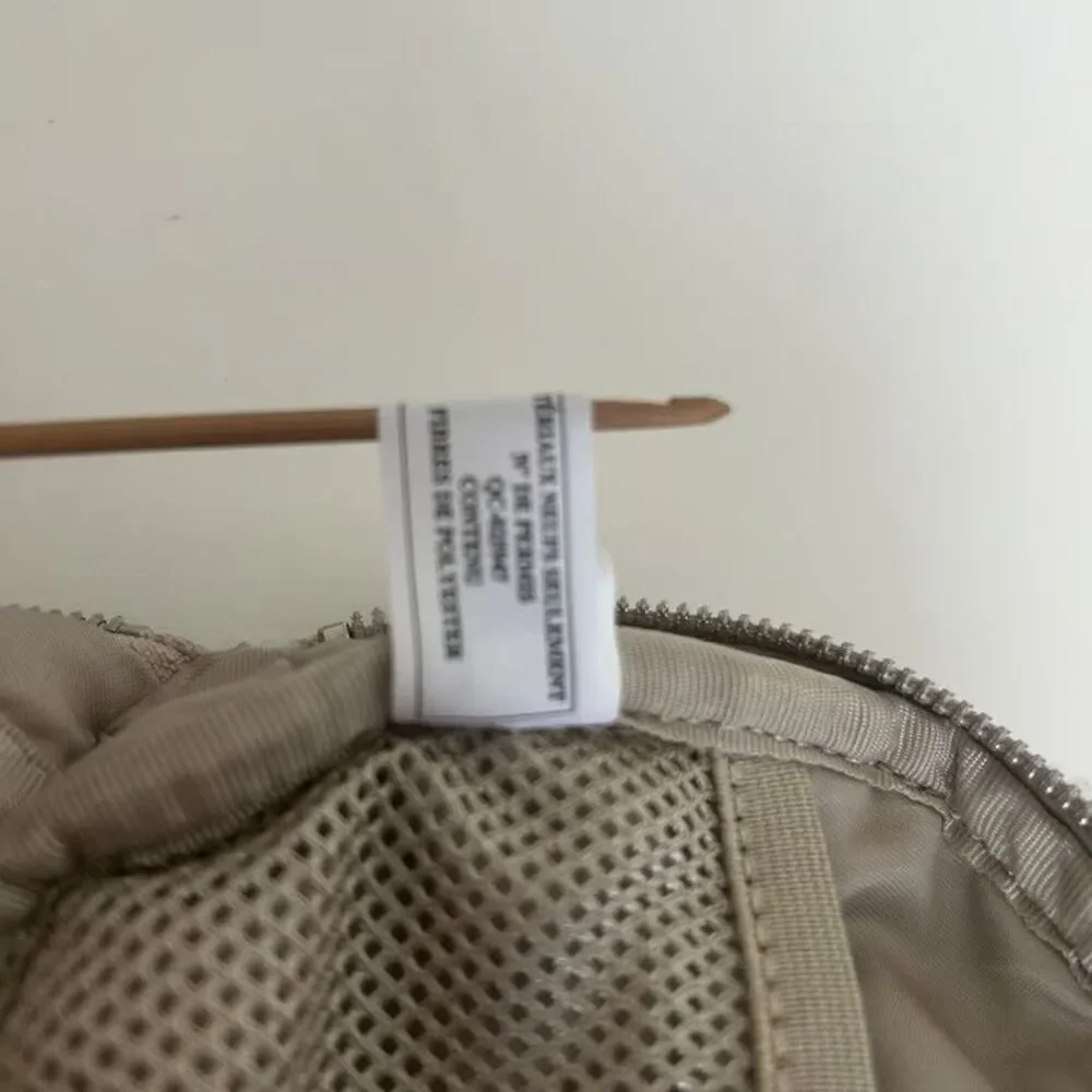 Lululemon Everywhere Belt Bag Sherpa Fleece White Ivory Tan Crossbody Fanny Pack